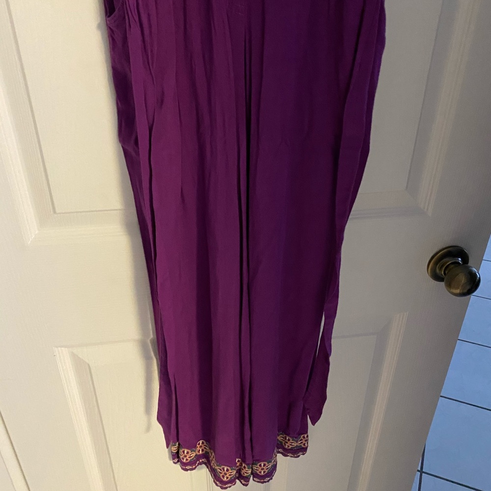 Romper - Picture 2 of 3